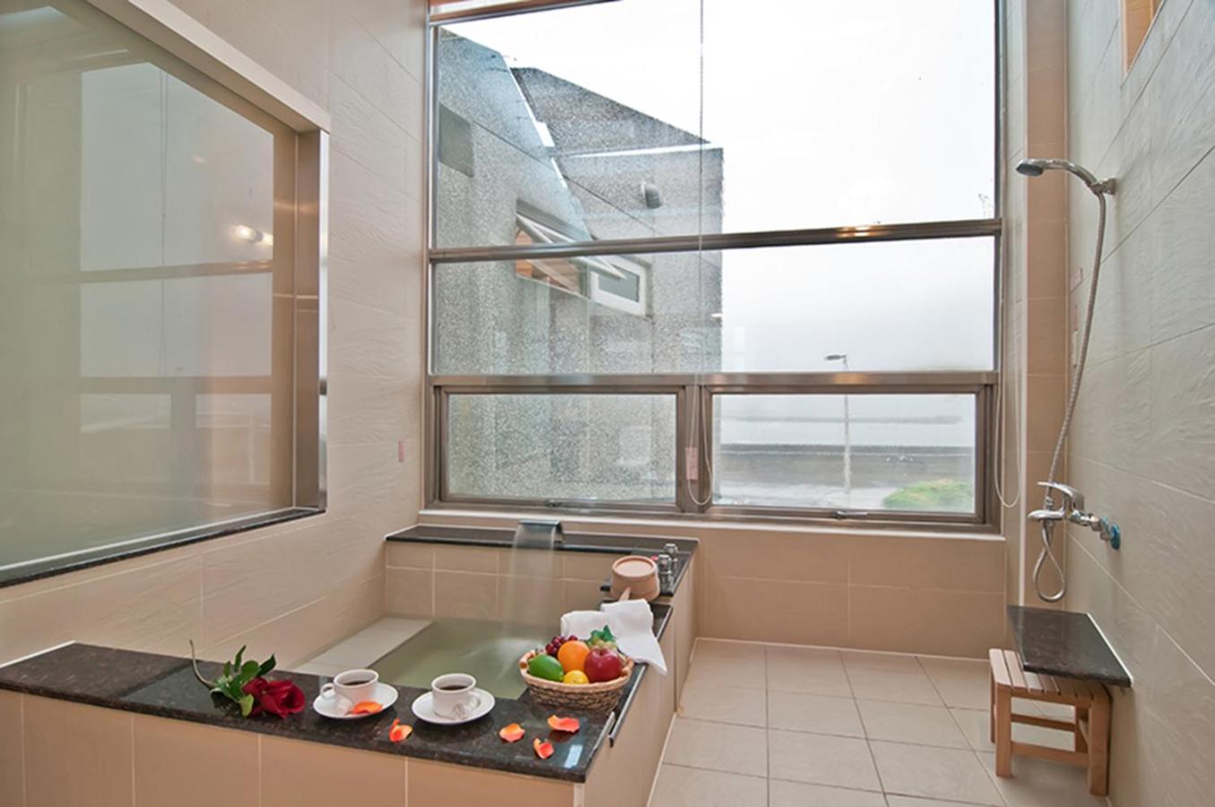 Jinshan Sakura Bay Hot Spring Hotel Dış mekan fotoğraf
