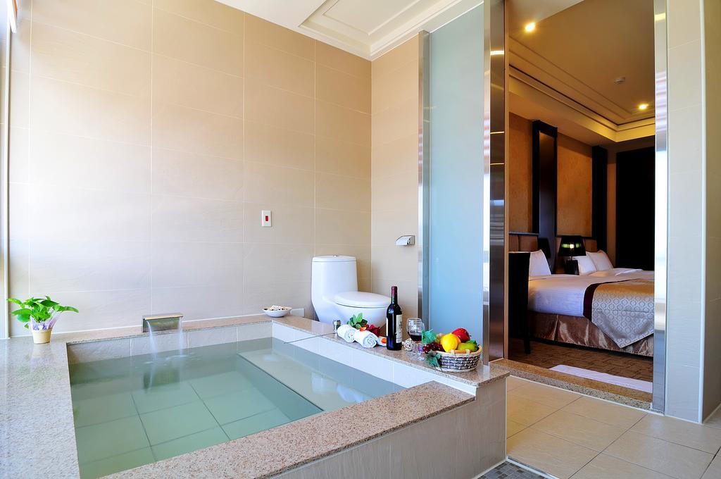Jinshan Sakura Bay Hot Spring Hotel Dış mekan fotoğraf