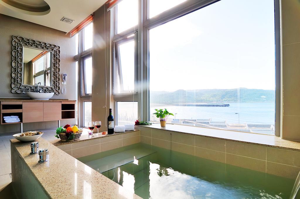 Jinshan Sakura Bay Hot Spring Hotel Dış mekan fotoğraf